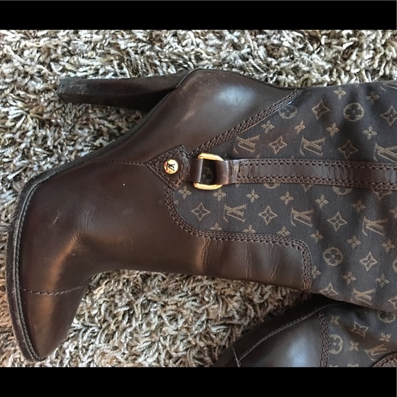 Louis Vuitton mini lin high heel boots - Picture 10 of 16
